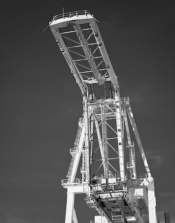 Loading Cranes #17, Port of Oakland, 2016