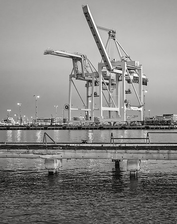 Loading Cranes #21, Port of Oakland, 2016